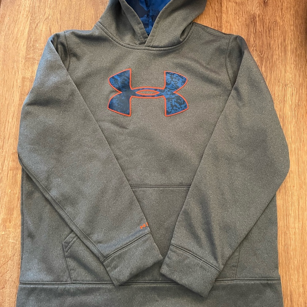 YOUTH XL UNDERARMOUR SWEATSHIRT